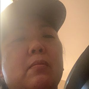 Meet your Posher, Dominica